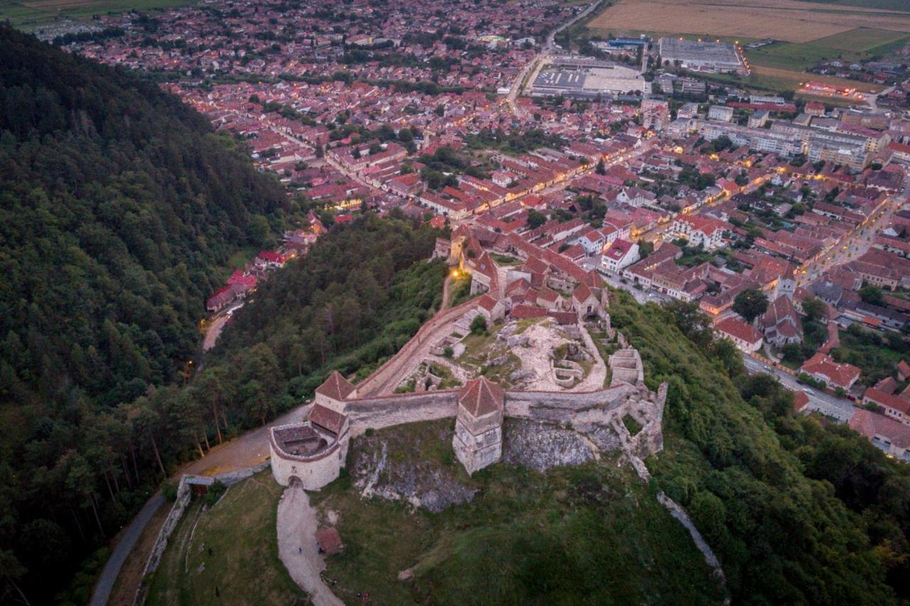 Rem'S Pension Rîşnov Esterno foto